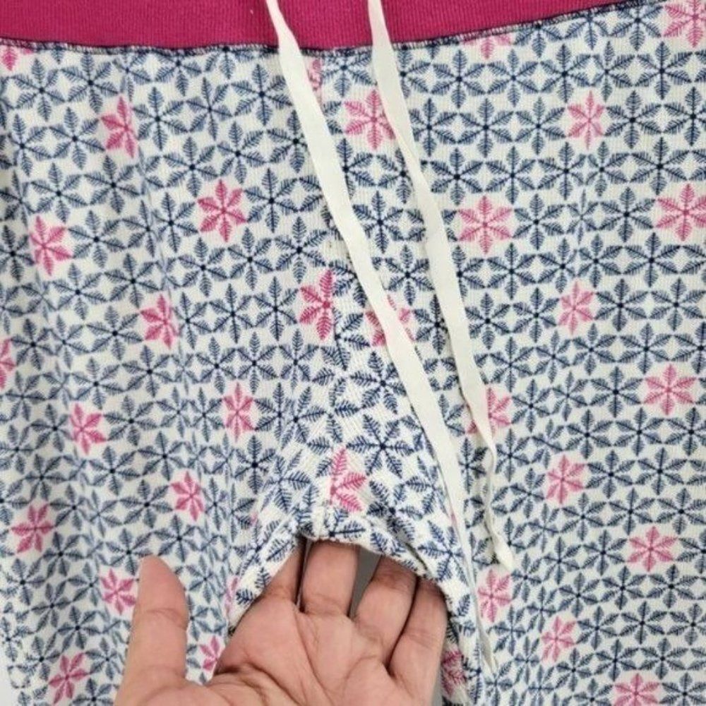 Tommy Hilfiger Pink and White Snowflake Christmas Pajamas - Picture 9 of 14